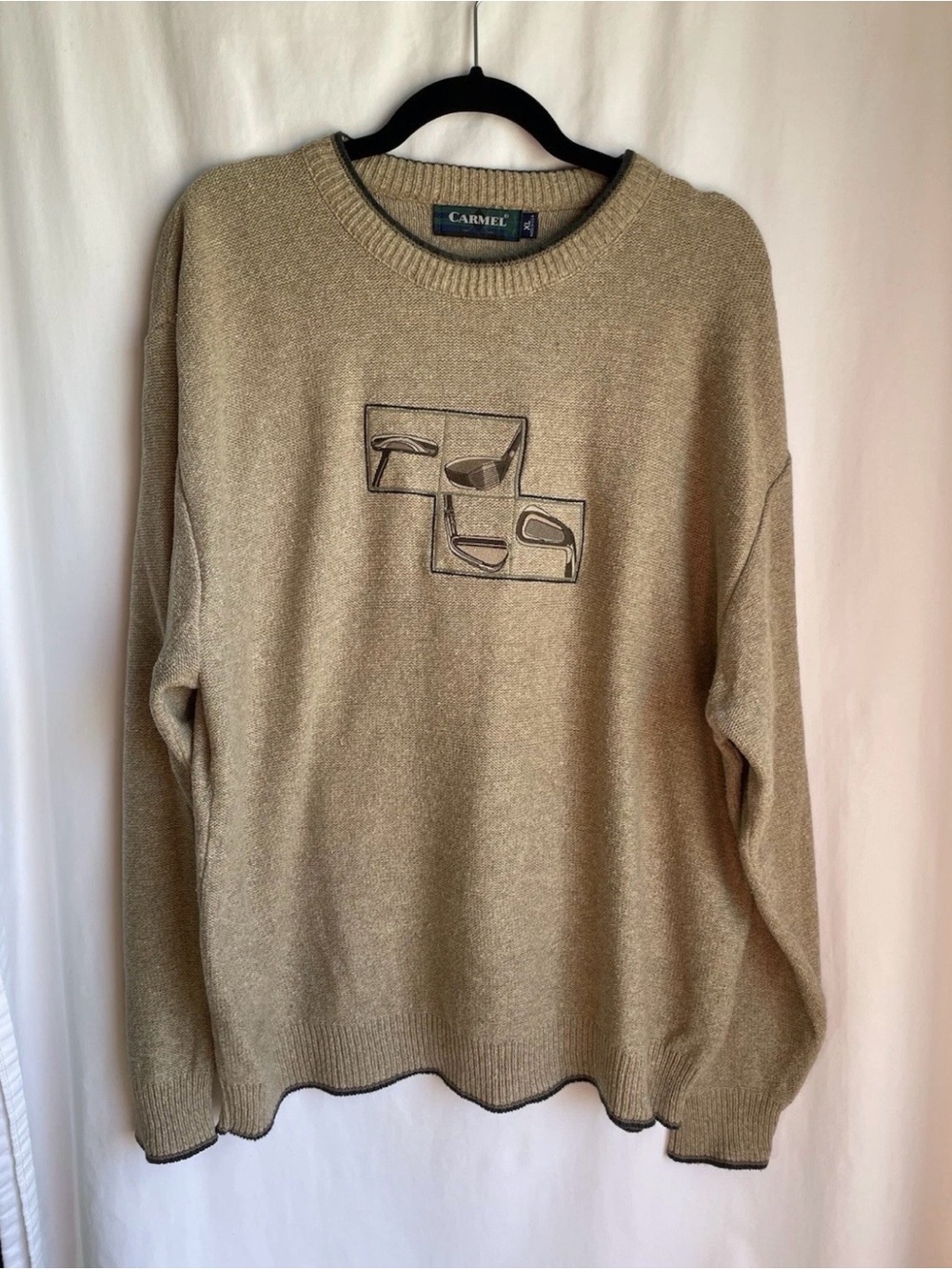 Carmel Men's Crewneck Sweater in Beige with golf Stitching
